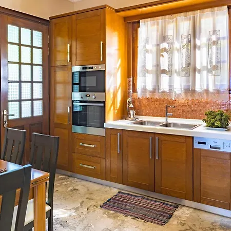 公寓式酒店 Nissi Collection 3*