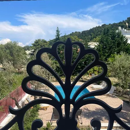 Aparthotel Nissi Collection 3*