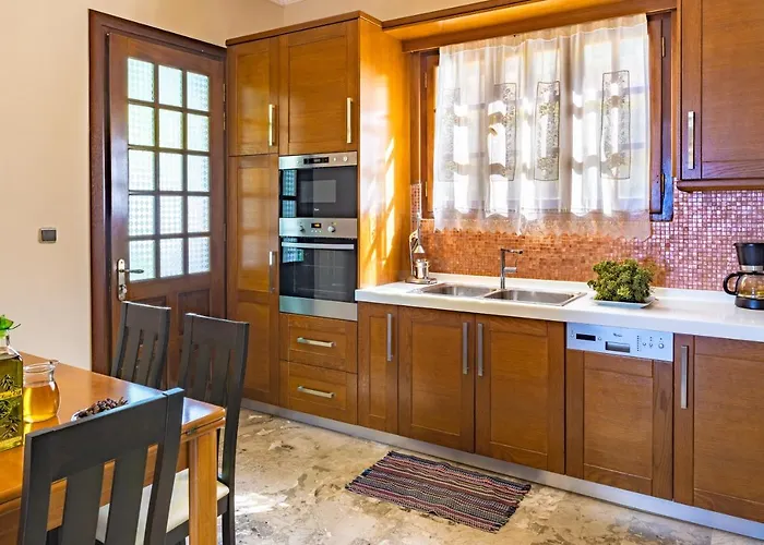 Apart-hotel Nissi Collection 3*