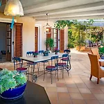公寓式酒店 Nissi Collection 阿凯松